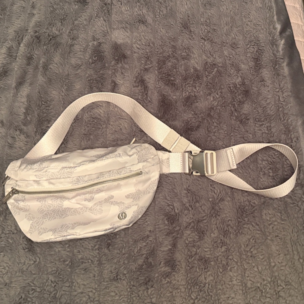 Lululemon City Adventurer Belt Bag